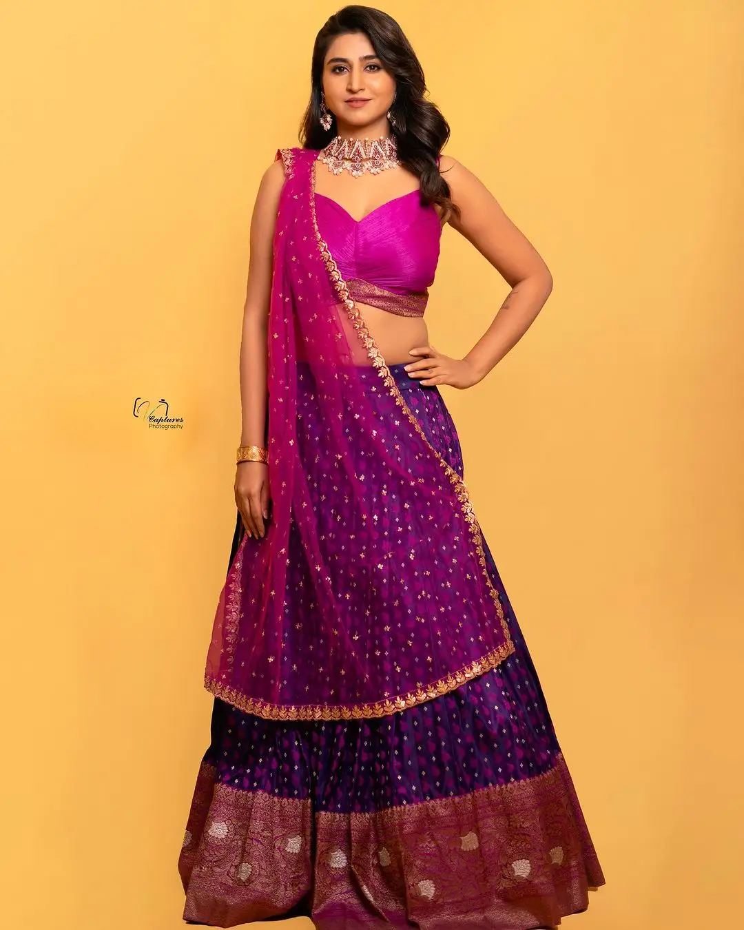 VARSHINI SOUNDERAJAN IN BLUE LEHENGA VONI PINK CHOLI 6